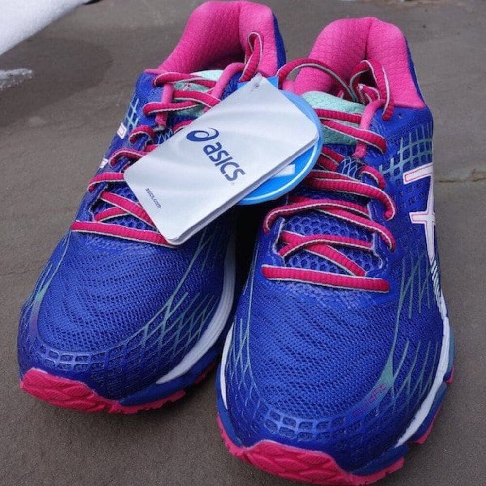 NEW ASICS GEL Nimbus 17 Womens 6 US 36.5 EUR Royal Blue Magenta pink
